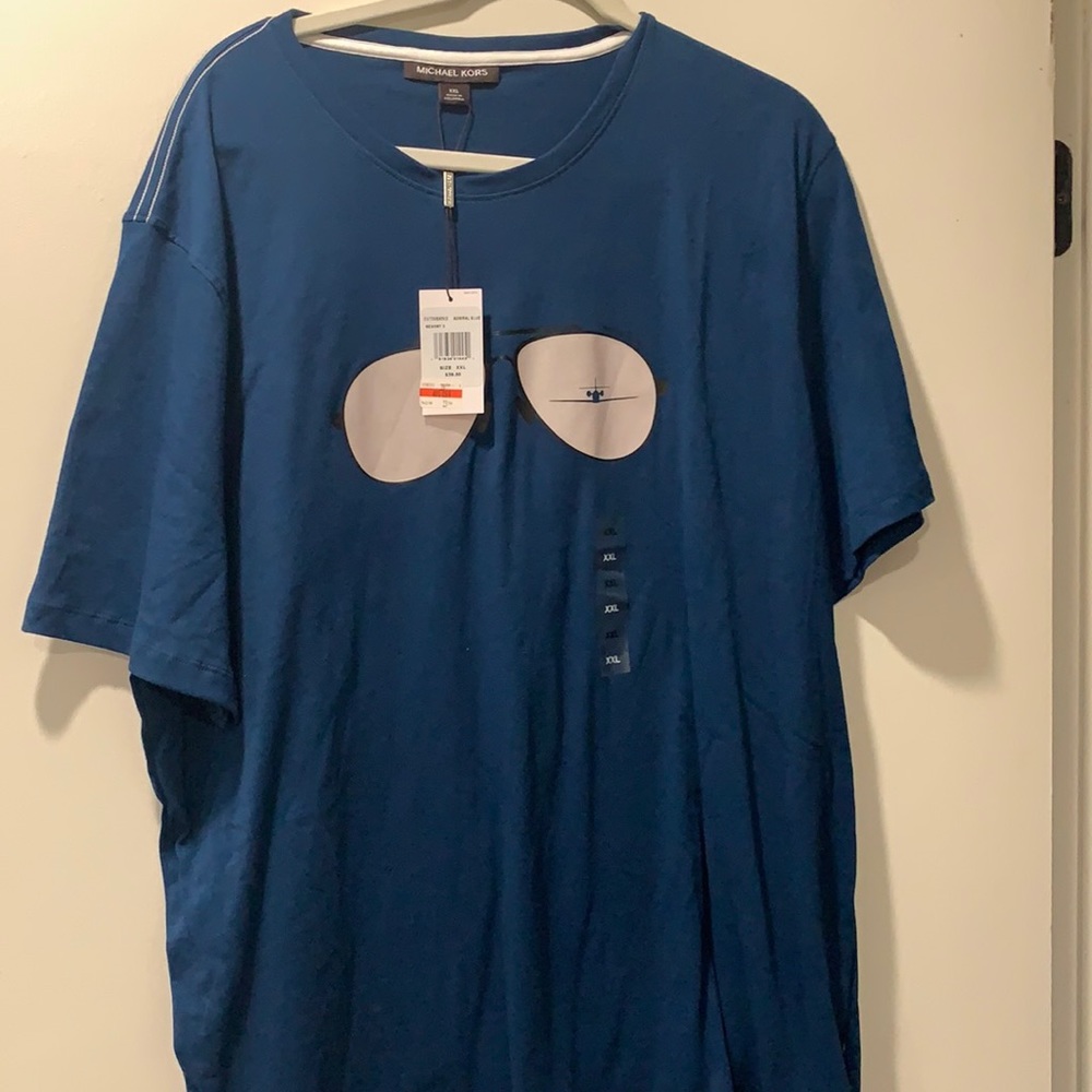 Michael Kors men’s XXL shirt sleeve t-shirt